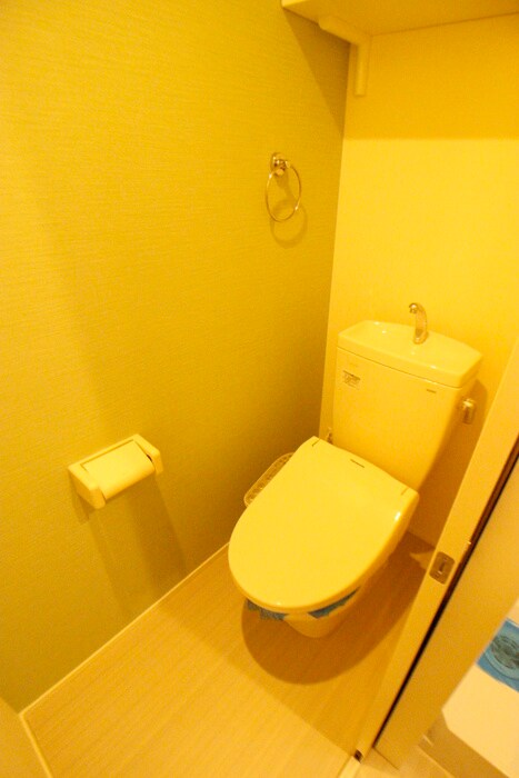 物件内観写真14　(トイレ)