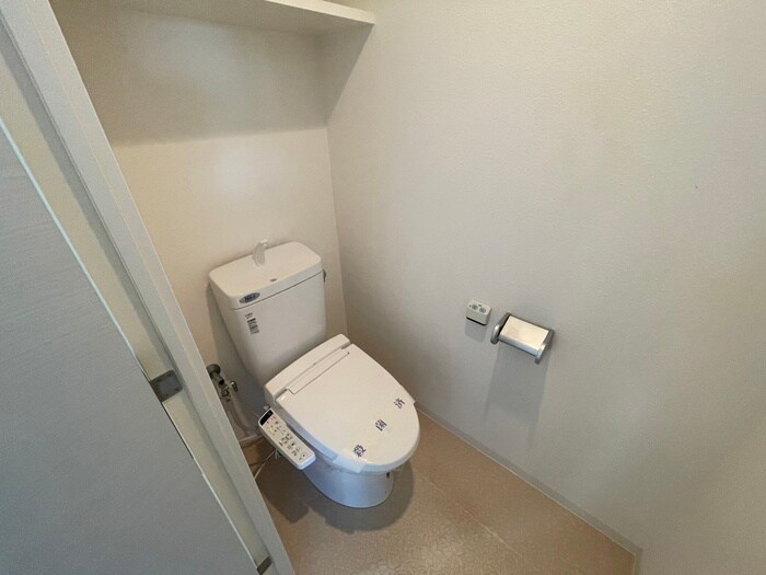 物件内観写真13　(トイレ)