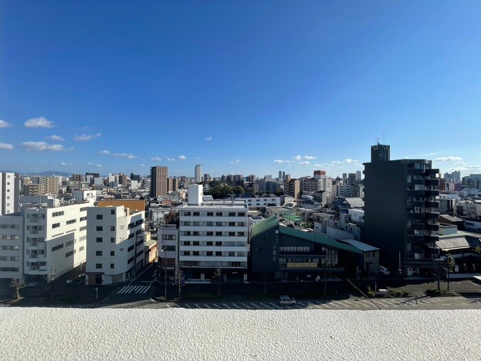 物件内観写真22　(室内からの展望)