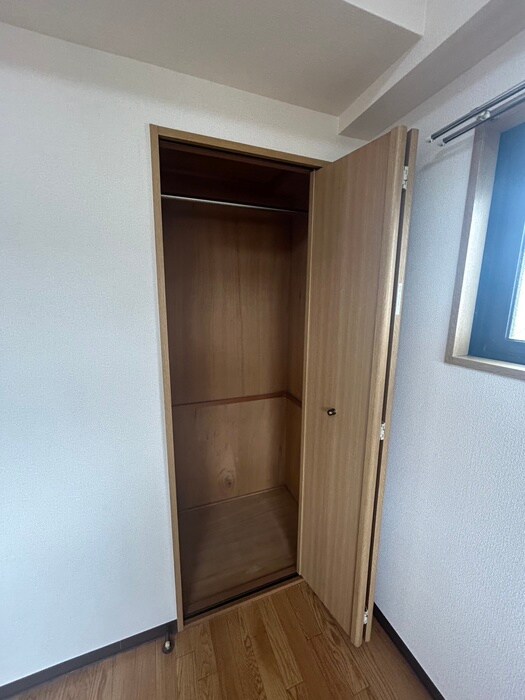 物件内観写真12　(収納)