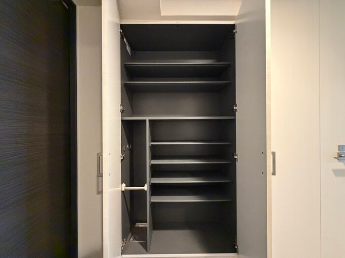 物件内観写真16　(靴箱)