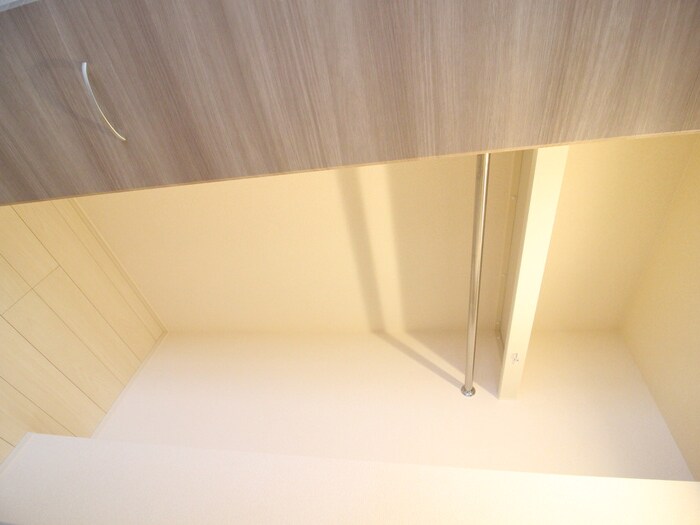 物件内観写真8　(収納)