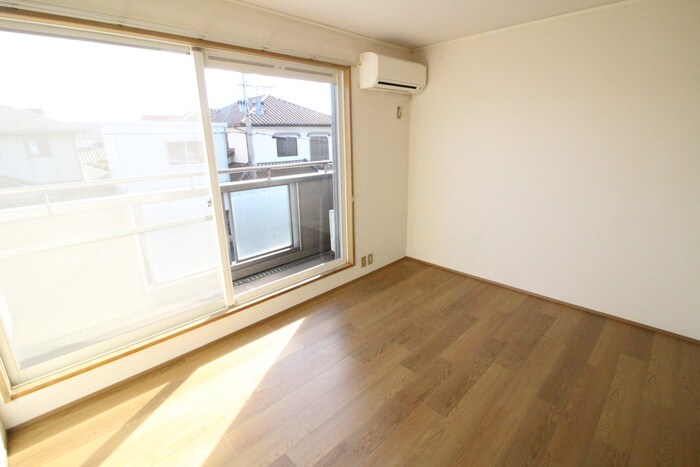 物件内観写真8　(居室)