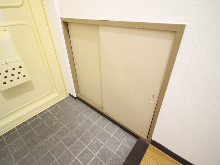 物件内観写真19　(靴箱)