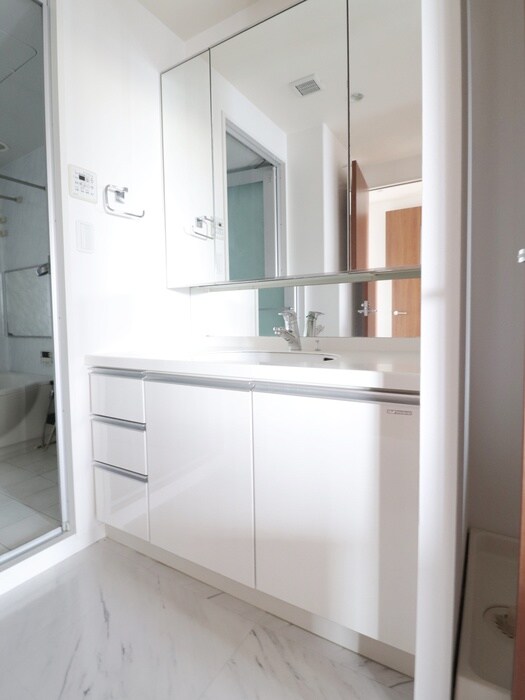 物件内観写真16　(洗面)