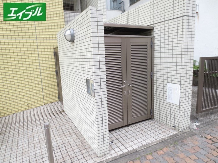 物件外観写真6　(建物設備)