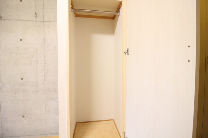 物件内観写真11　(収納)