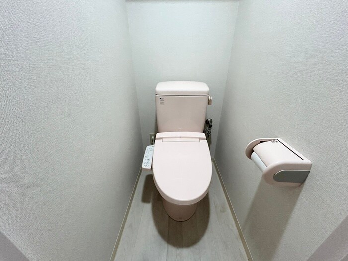 物件内観写真12　(トイレ)