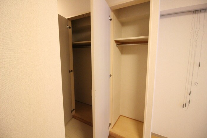 物件内観写真13　(収納)