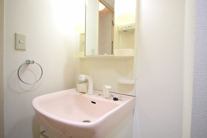 物件内観写真13　(洗面)