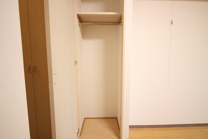物件内観写真19　(収納)