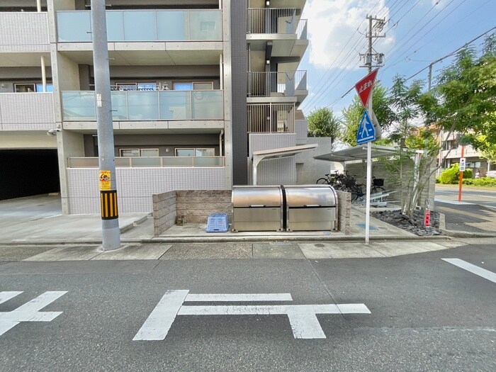 物件外観写真4　(建物設備)