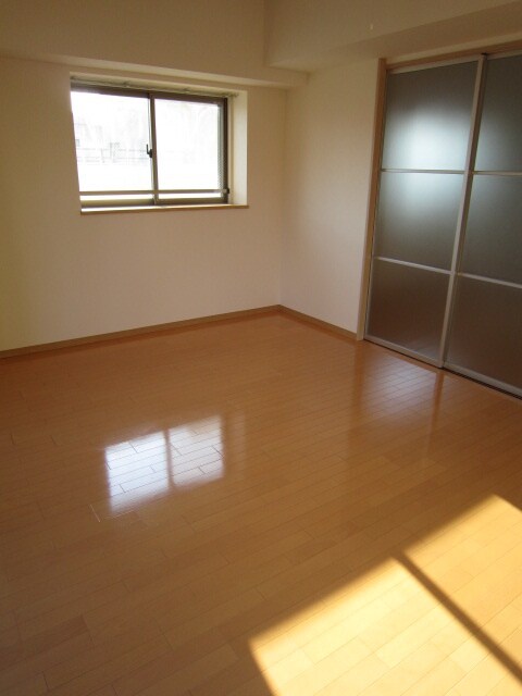 物件内観写真13　(居室)