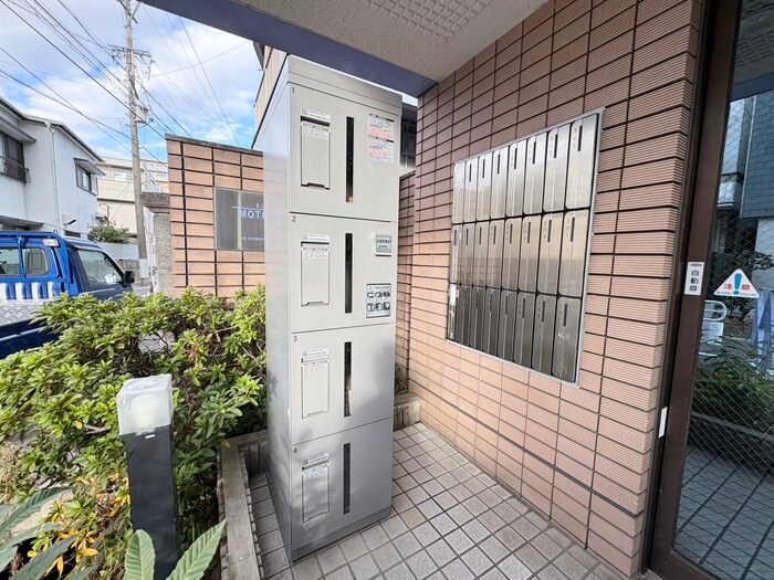 物件外観写真2　(建物設備)