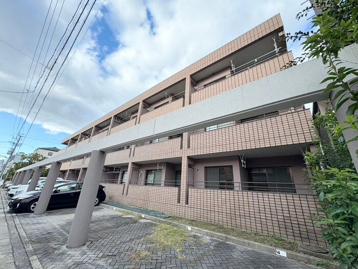 物件外観写真6　(外観写真)