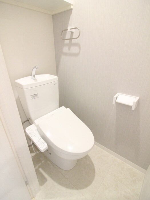 物件内観写真13　(トイレ)