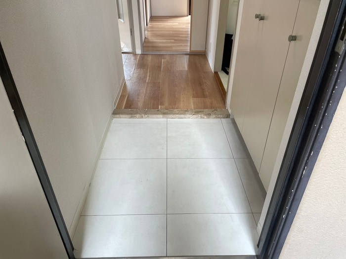 物件内観写真22　(玄関)