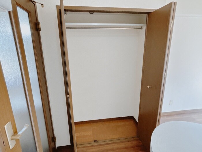 物件内観写真11　(収納)