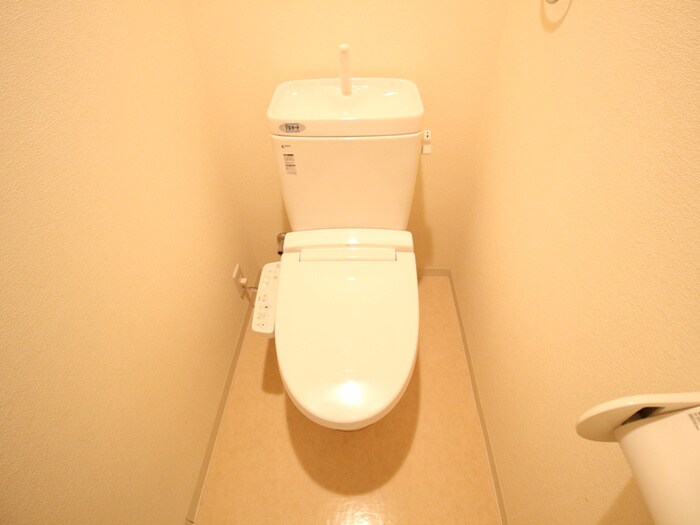 物件内観写真15　(トイレ)