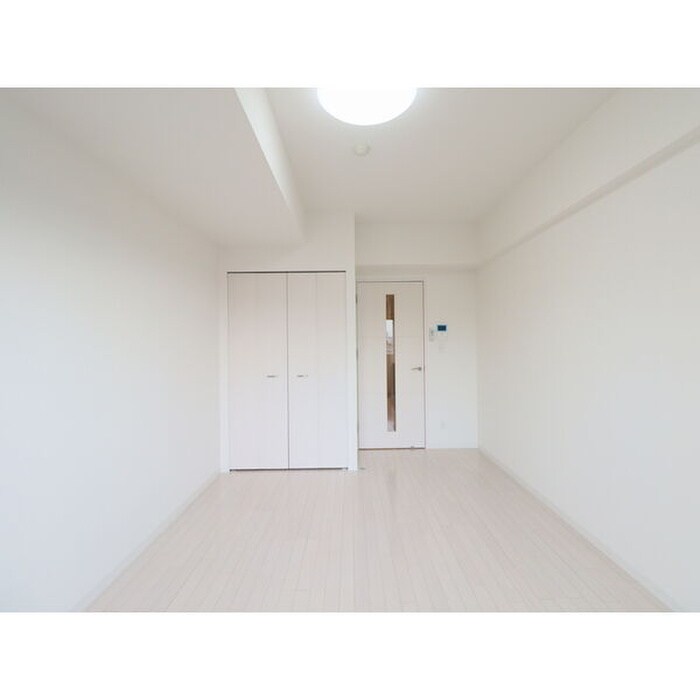 物件内観写真13　(居室)