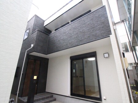 プログレス本郷B外観写真