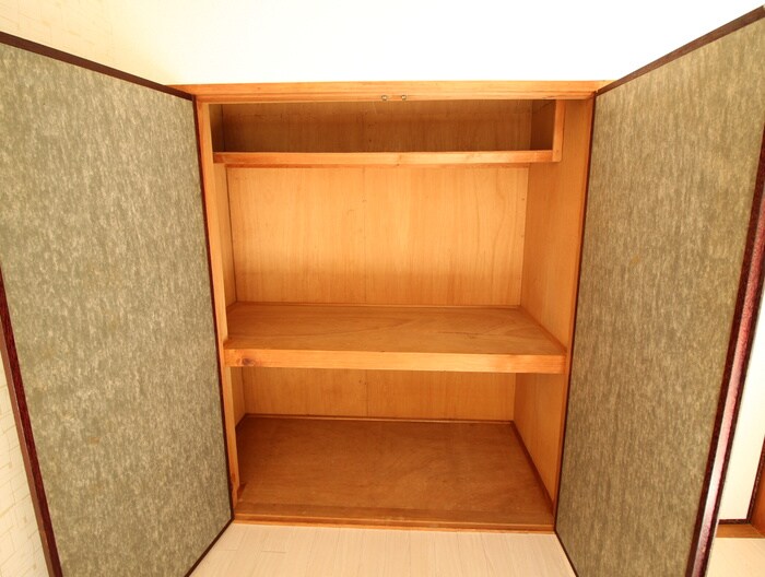 物件内観写真11　(収納)