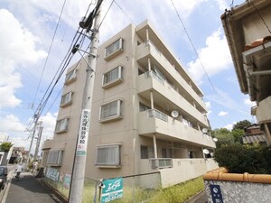 メゾン豊年外観写真