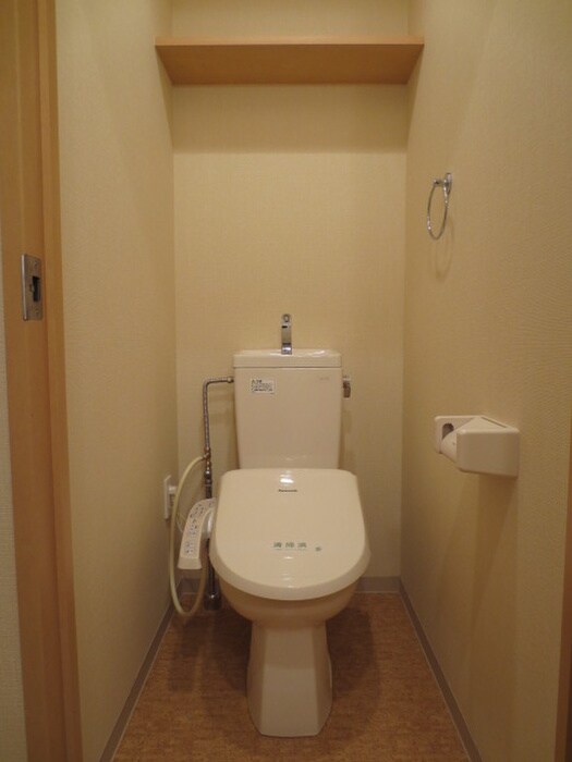 物件内観写真11　(トイレ)