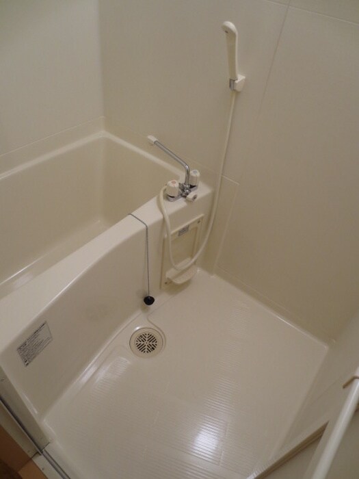 物件内観写真12　(バス／シャワールーム等)
