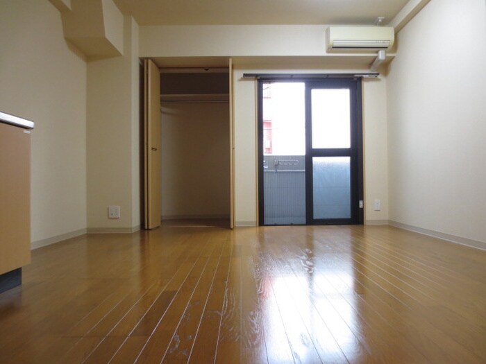 物件内観写真13　(居室)