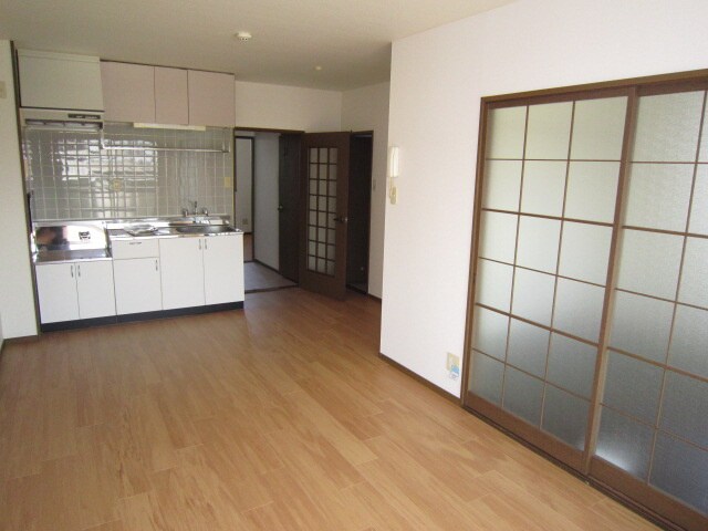 物件内観写真7　(廊下)