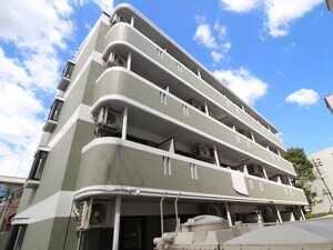 イーストヒルズ外観写真