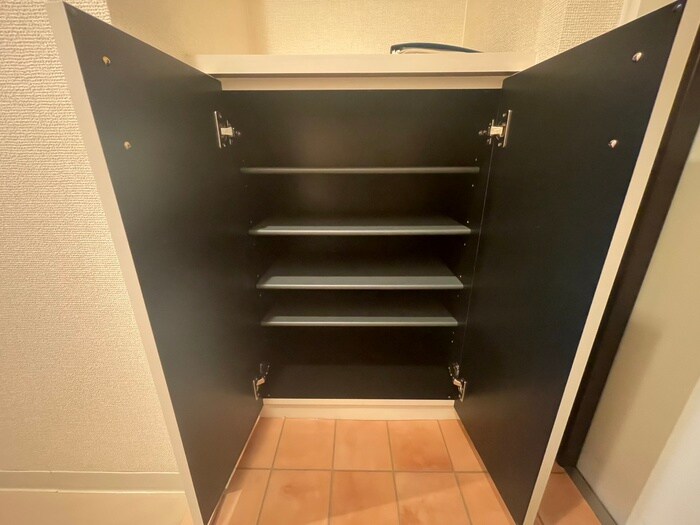 物件内観写真18　(靴箱)