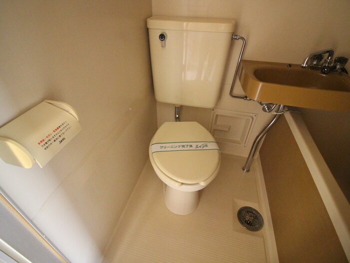 物件内観写真12　(トイレ)