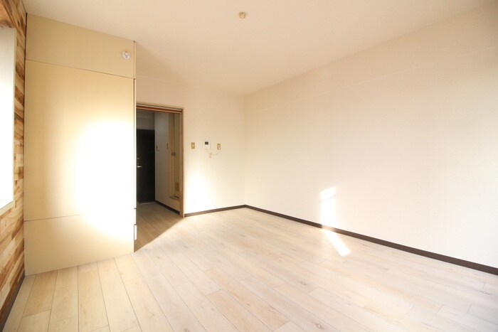 物件内観写真19　(居室)