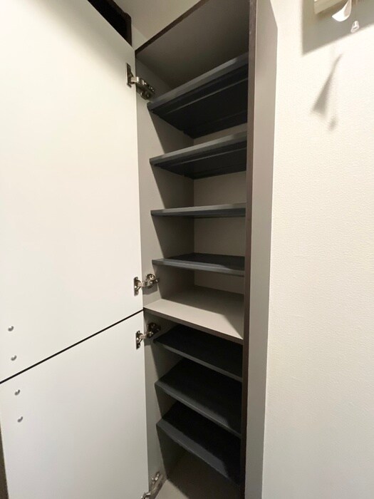 物件内観写真12　(靴箱)