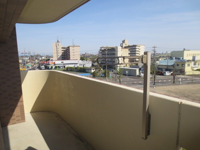 物件内観写真22　(室内からの展望)