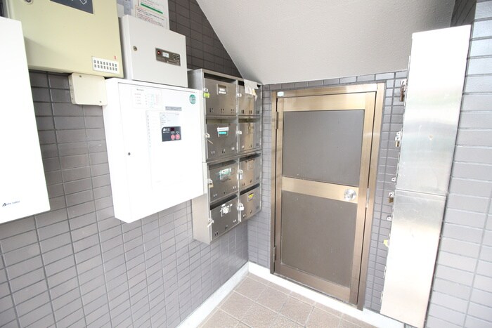 物件外観写真4　(建物設備)