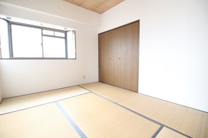 物件内観写真10　(居室)