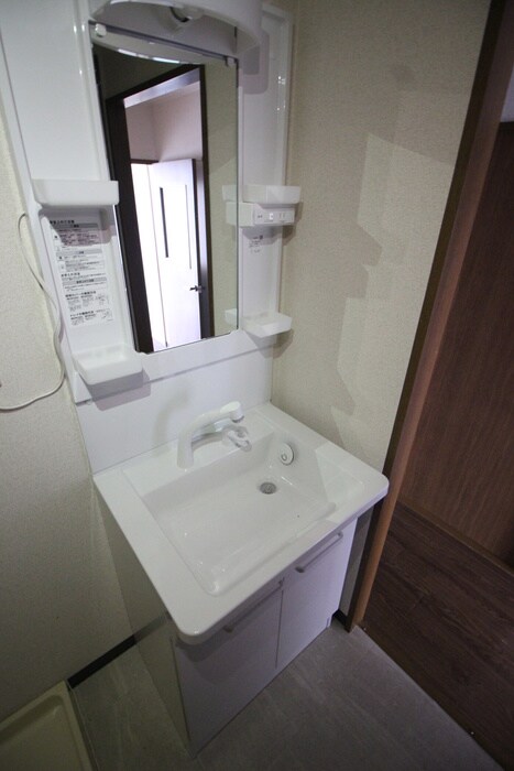 物件内観写真16　(洗面)