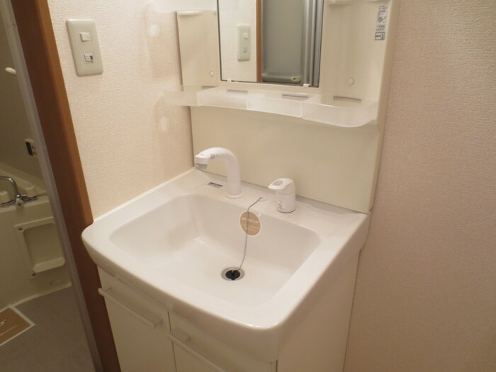 物件内観写真13　(洗面)