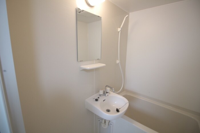 物件内観写真10　(洗面)