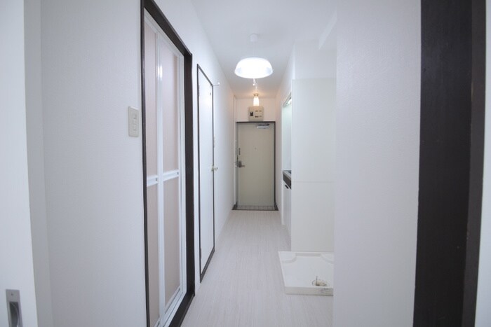 物件内観写真22　(廊下)