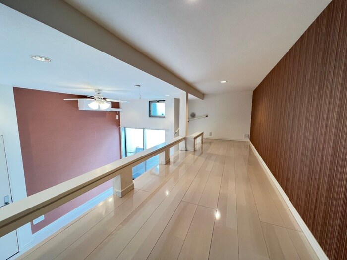 物件内観写真8　(ロフト)