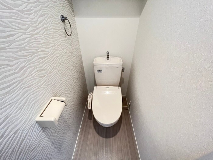 物件内観写真12　(トイレ)