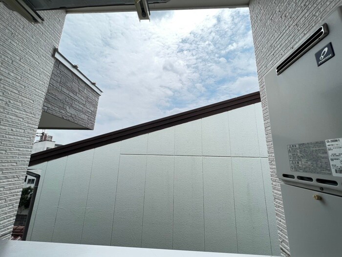 物件内観写真22　(室内からの展望)