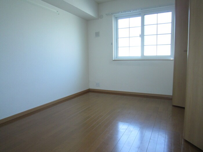 物件内観写真6　(内観写真)