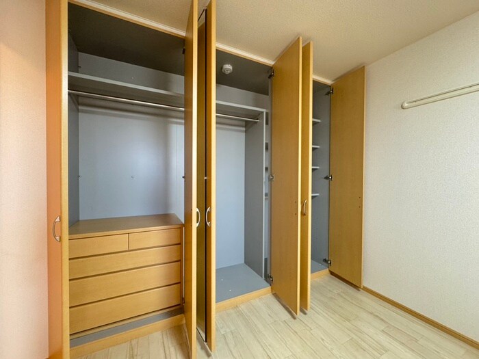 物件内観写真14　(収納)