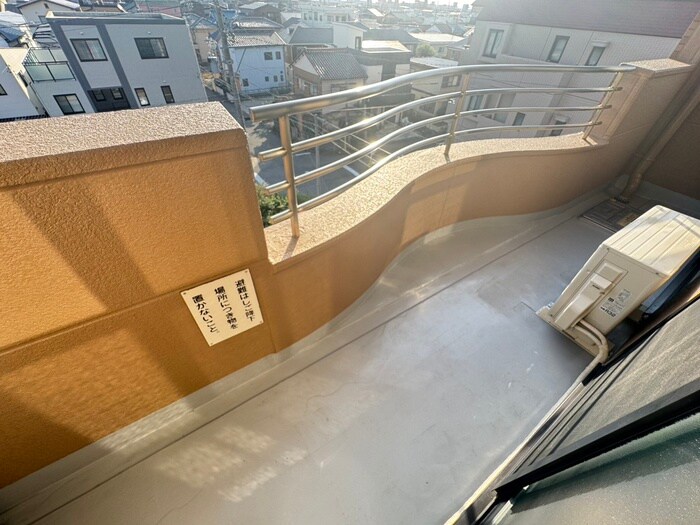 物件内観写真15　(ベランダ・バルコニー)