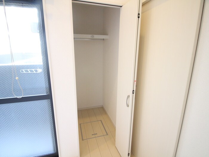 物件内観写真9　(収納)